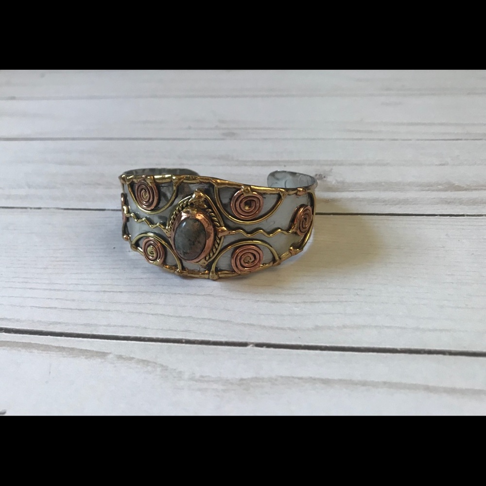 Braclet - Picture 3 of 3